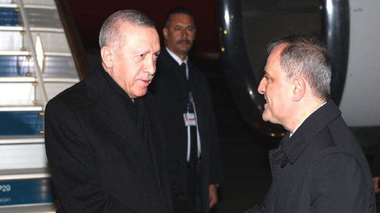 Cumhurbaşkanı Erdoğan Dünya Liderleri İklim Zirvesi’ne katılmak üzere Azerbaycan’da
