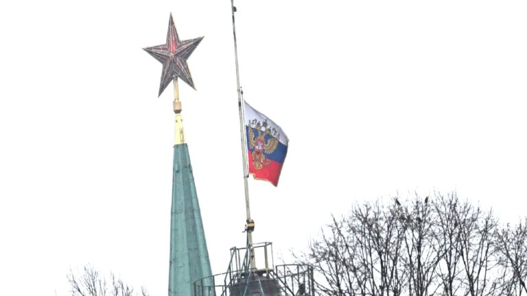 Kremlin, Trump’ın Ukrayna’ya ilişkin açıklamalarına yanıt verdi: ‘Somut adımlara göre karar vereceğiz