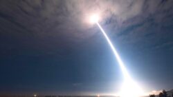 Rus uzman: Nükleer doktrindeki değişiklikler, doktrinin çatışmalarda edinilen deneyimlere uyarlanmasıdır