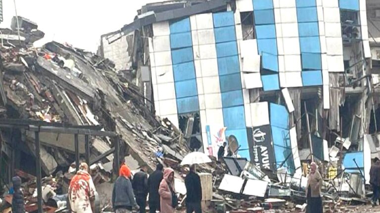 72 kişiye mezar olan İsias Otel davasında karar: 6 sanığa 8 yıl ile 18 yıl arasında değişen hapis cezaları verildi, 5 sanık beraat etti