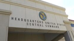 ABD ordusu Yemen’in başkenti Sana’yı vurdu