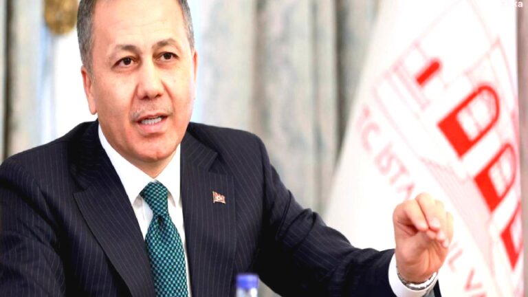 Bakan Yerlikaya’dan ülkesine dönen Suriyeliler açıklaması: Okul tatil olunca daha da artacak