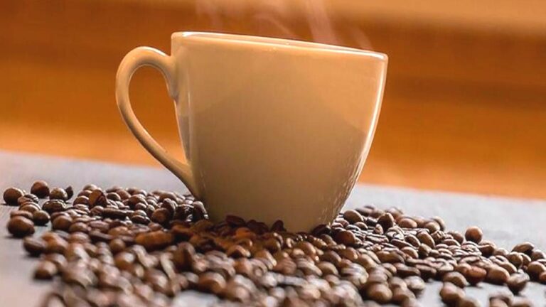 Dünyanın en büyük kahve zinciri greve çıkıyor: 5 gün boyunca kapalı olacak