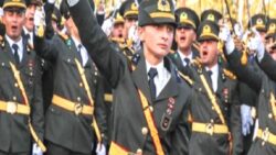 NE OLMUŞTU? | Erdoğan’ın da katıldığı törende kılıçlı yemin tartışma yarattı, ihraca giden süreçte neler yaşandı?