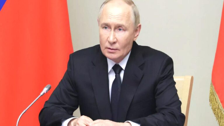 Putin: Oreşnik sisteminin ortaya çıkması nükleer silah kullanma gerekliliğini en aza indiriyor