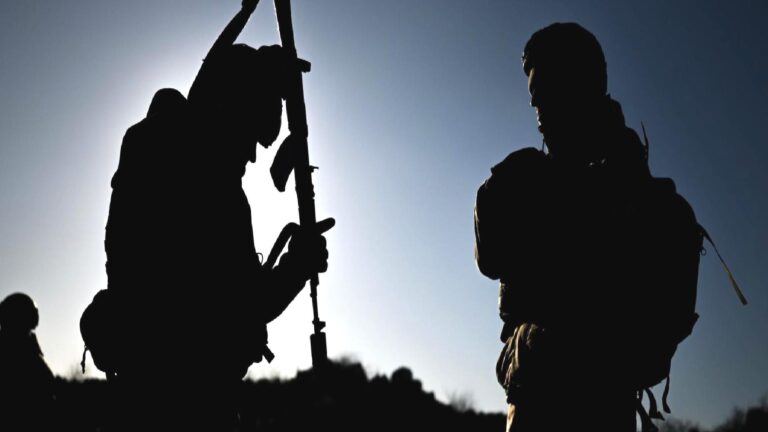Rus ordusu hız kesmiyor: Donbass’ta bir yerleşim daha ele geçirildi