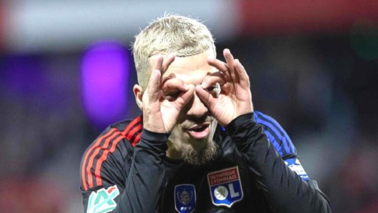 TRANSFER HABERLERİ | Galatasaray’ın Mikautadze çıkmazı! İlk teklif kabul edilmedi