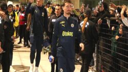 Fenerbahçe kafilesi Adana’ya ulaştı