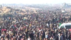 On binlerce Filistinlinin güneyden kuzeydeki topraklarına dönüşü başladı