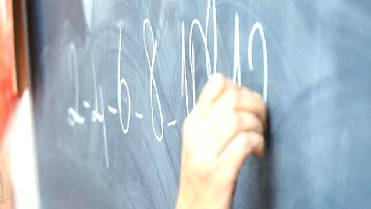 Sözleşmeli öğretmen atama yönetmeliği: AGS puanı dikkate alınacak, eşitse kura devreye girecek