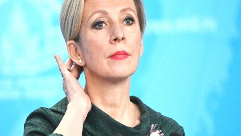 Zaharova: Almanya, AB’de ifade özgürlüğünün varlığını fiilen kanıtlasın, Rus gazetecilere akreditasyon versin