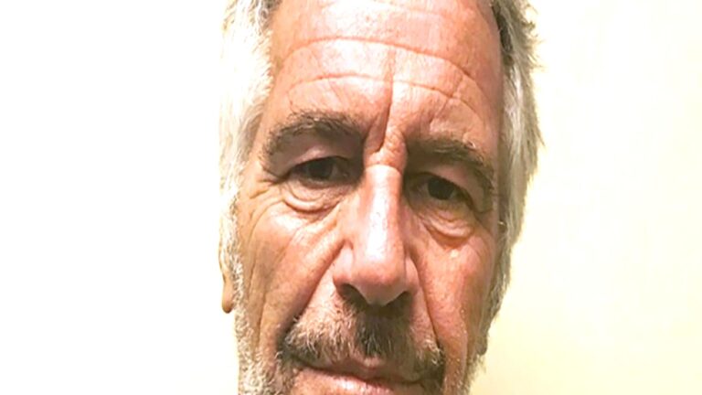 ABD Adalet Bakanlığı’nın yayınladığı Epstein belgeleri kamuoyunu ‘tatmin etmedi’: ‘Tam bir hayal kırıklığı’