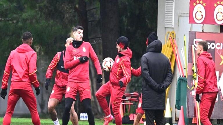 Galatasaray’ın AZ Alkmaar maçı kamp kadrosu açıklandı!