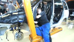 İki dev otomobil markası birleşme görüşmelerini iptal etti: Japon şirketler birbirini suçladı