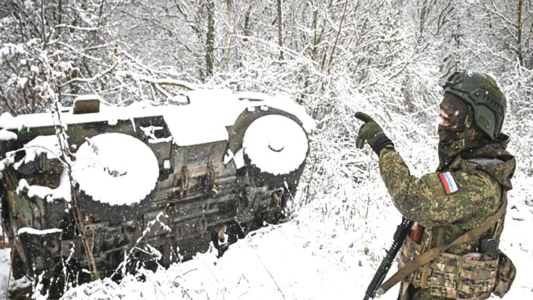 Kursk Bölgesi’ndeki terörle mücadele operasyonu devam ediyor: Bir yerleşimde daha kontrol sağlandı