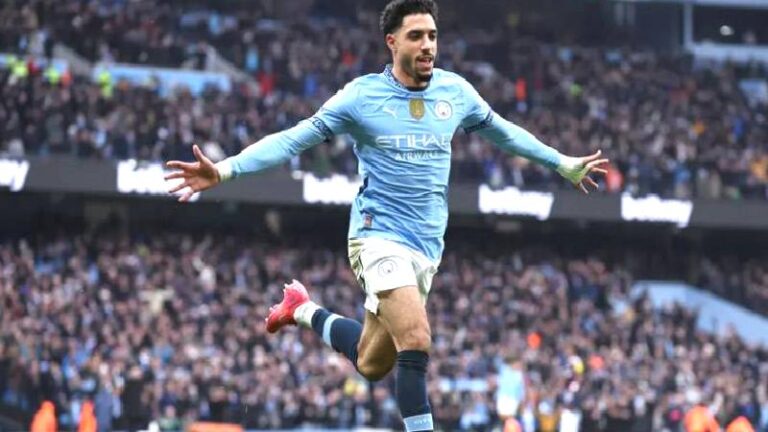 Mısırlı Marmoush, 14 dakikada hat-trick yaptı!