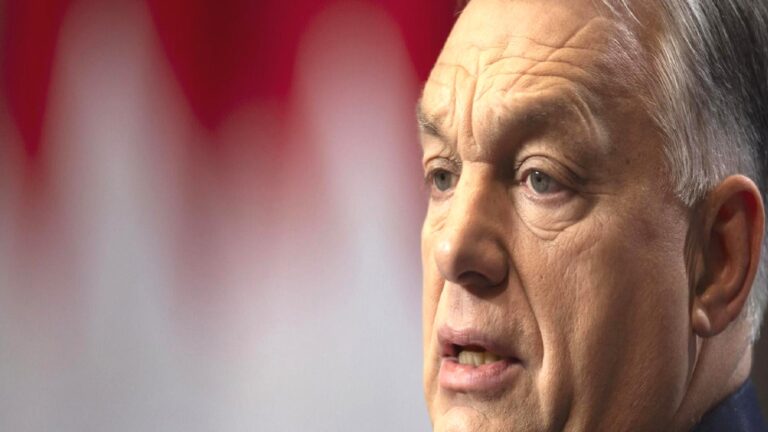 Orban: AB’nin Rusya’ya enerji yaptırımları içermeyen yeni bir ekonomi politikasına gereksinimi var