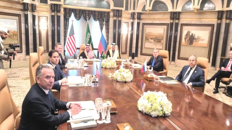 Riyad’da Rusya ve ABD heyetleri arasındaki görüşmeler sona erdi