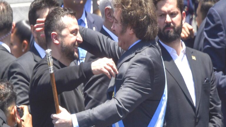 Beyaz Saray’daki tarihi kavganın ardından Zelenskiy’e bir darbe daha Arjantin’den geldi