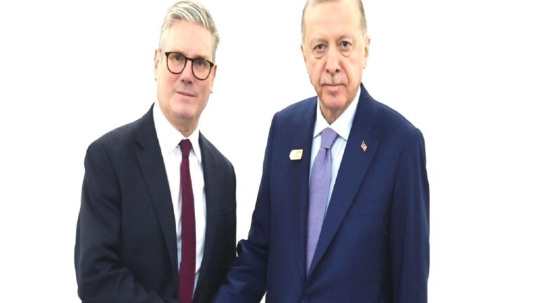Cumhurbaşkanı Erdoğan, İngiltere Başbakanı Starmer’le görüştü