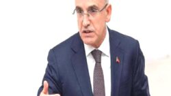 Erdal Sağlam: Şimşek bankacılara ve iş dünyasına ”kurlarda artışa izin verilmeyecek, faiz yükseltilecek” söylediği söz verdi