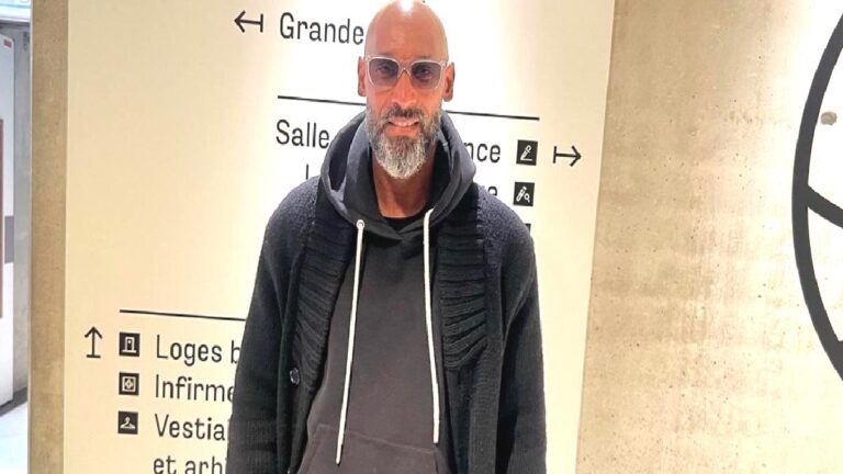 Fenerbahçe’nin eski yıldızı Nicolas Anelka’dan flaş sözler! “İnşallah Galatasaray…”