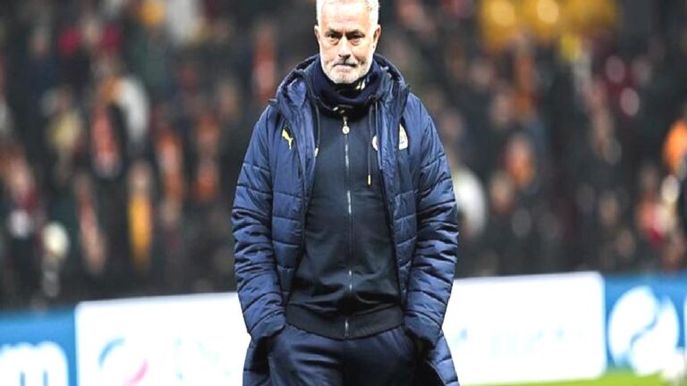 Galatasaray’dan Mourinho için bir hamle daha! TFF’ye başvuru yapıldı