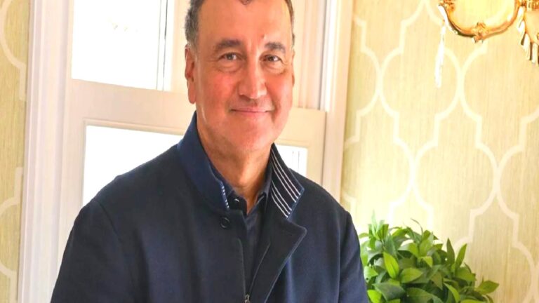 Murat Ülker kendisiyle röportaj yaptı: ”İslamcı, sağcı, Atatürkçü, solcu filan değilim; müslümanım ve T.C. Cumhuriyeti vatandaşıyım”