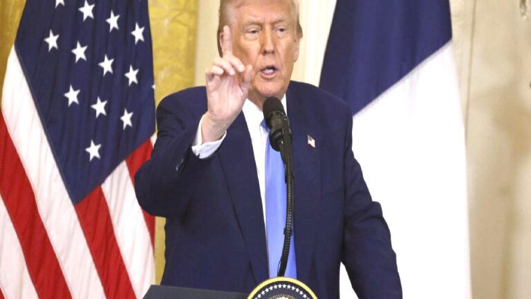 Trump: Rusya’nın Ukrayna’da ateşkese ilişkin önerimizi kabul etmesini bekliyoruz