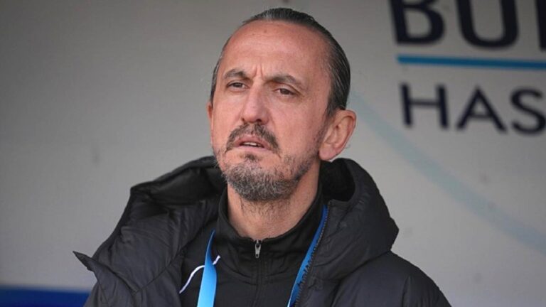 Ahlatcı Çorum FK Teknik Direktörü Tuncay Şanlı istifa etti