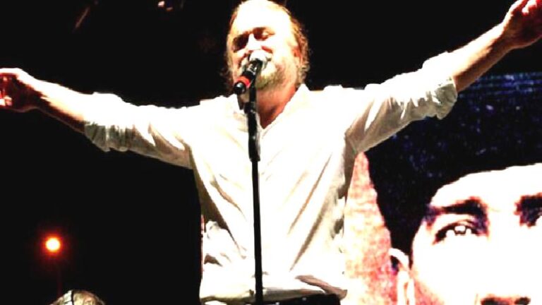 Ahmet Hakan’dan Volkan Konak’a: Ağaçlar ayakta ölür