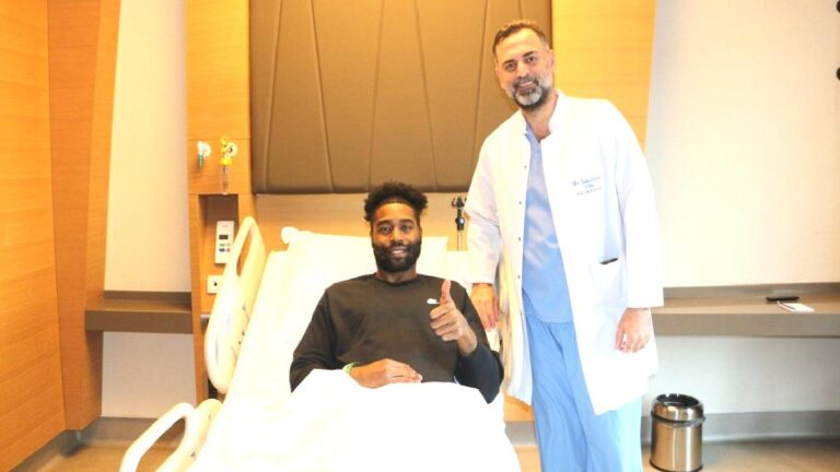 Beşiktaşlı basketbolcu Kelan Martin ameliyat edildi