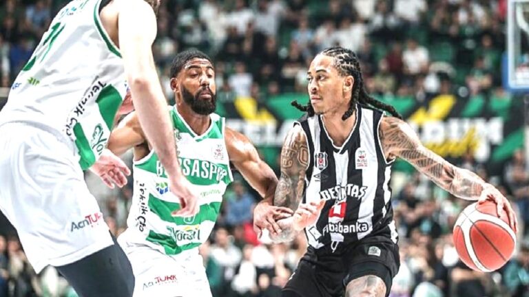 Bursaspor Yörsan 91-121 Beşiktaş Fibabanka (MAÇ SONUCU ÖZET)