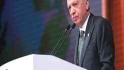 Erdoğan’dan deprem açıklaması: Şimdilik sıkıntılı bir durum görünmüyor