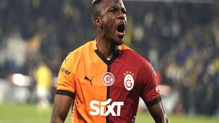 GALATASARAY HABERİ – Efsane futbolcudan çok konuşulacak sözler! “Osimhen’e ihtiyacımız var”
