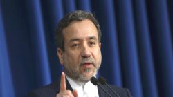 İran ve ABD heyetleri Umman’da bir araya gelecek: ‘Top Amerika’da’