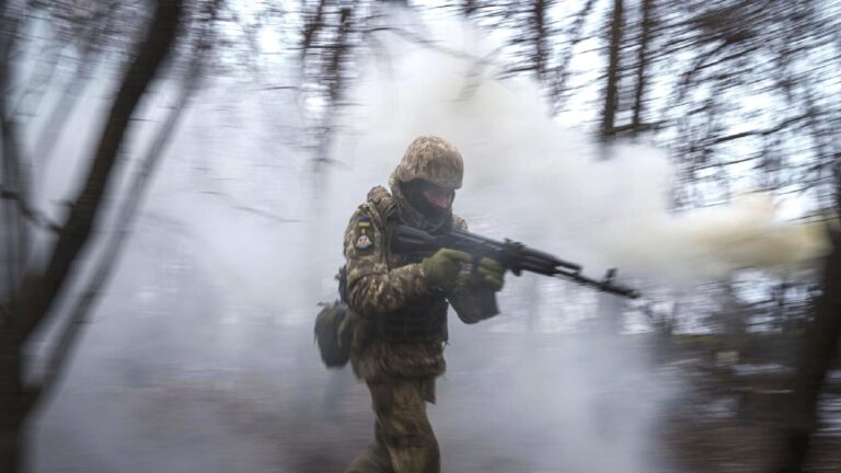 Kursk Bölgesinde Ukrayna ordusu saflarında Kolombiyalı militanlar savaşıyor