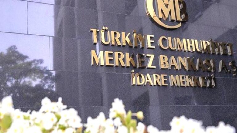 Mahfi Eğilmez: Borç yiğidin kamçısı mıdır?