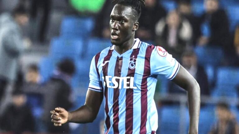 Mendy 30 hafta sonra