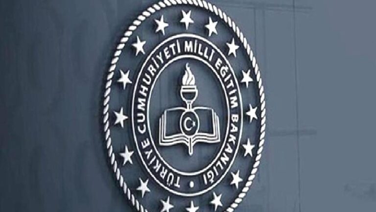 Milli Eğitim Bakanlığı’ndan ‘Gençliğe Hitabe okuyan öğrenciler okuldan uzaklaştırıldı’ iddiasına yalanlama