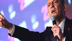 Özgür Özel: 19 Mart darbesini ‘otokrasiye karşı demokrasi’ diyen herkes birlikte püskürttü