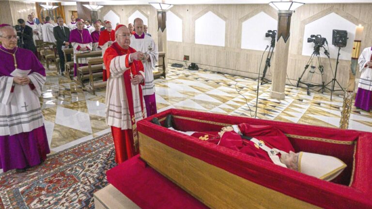 Papa Francis’in serveti ortaya çıktı: Mal varlığı tartışma yarattı