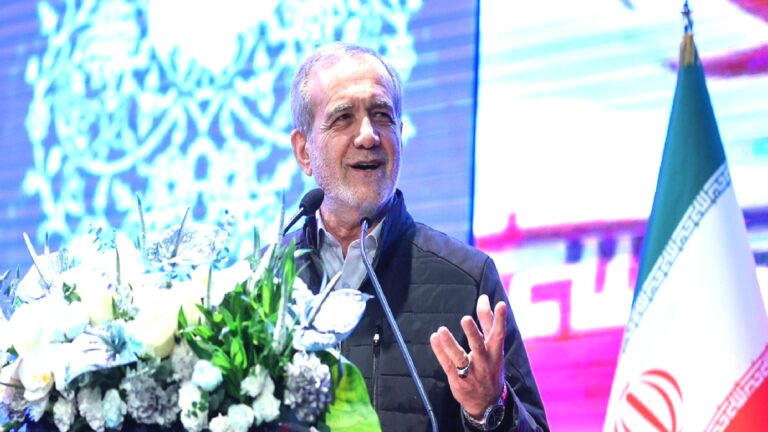 Pezeşkiyan: ABD ile müzakerelerde ulusal çıkarlarımızı koruyarak bir anlaşmaya varmaya hazırız