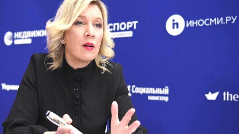 Rusya: Zelenskiy’in AB liderlerini 9 Mayıs’ta Kiev’e davet etme niyeti absürt tiyatro