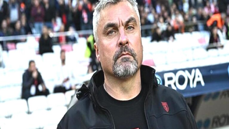 Samsunspor Teknik Direktörü Thomas Reis: “Bugün gösterdiğimiz performanstan ve mağlubiyetten dolayı çok mutsuzum”