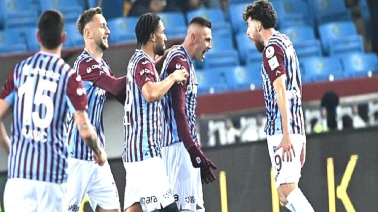 Trabzonspor 2-0 Çaykur Rizespor (MAÇ SONUCU ÖZET)