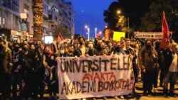 Üniversite öğrencileri protestolarını nasıl sürdürüyor, akademik boykot devam ediyor mu?