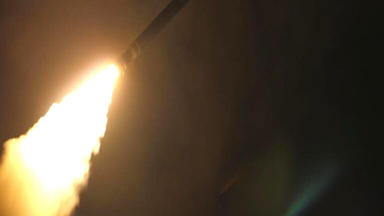 Yemen balistik füze fırlattı, İsrail füzenin düşürüldüğünü açıkladı