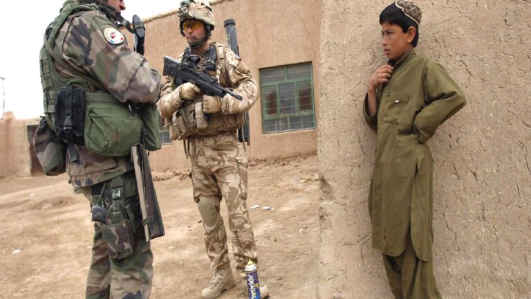 Afgan uzman: ‘Demokrasi ve adaletin kalesi’ İngiltere aslında diğerlerinden daha zalim ve adaletsiz