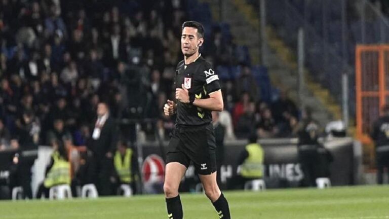 Ahmet Çakar’dan RAMS Başakşehir-Fenerbahçe ması sonrası flaş hakem yorumu!